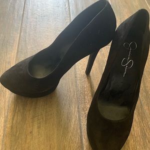 💗 Jessica Simpson heels 👠